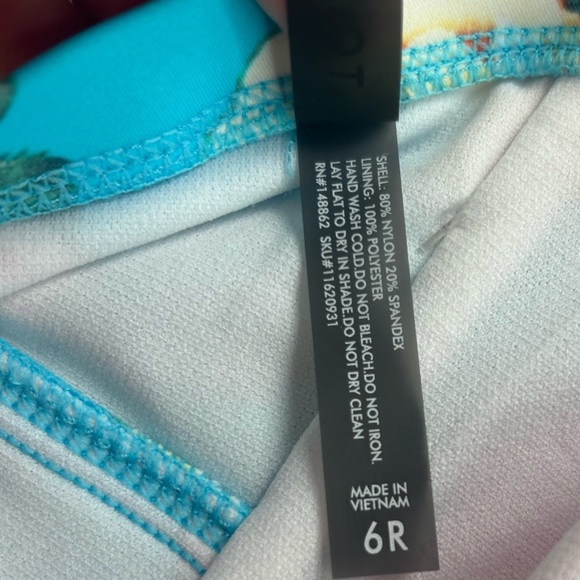 Torrid Bikini Top Blue Floral Underwire Women's Plus SZ 6X Summer Vacation NEW - Picture 10 of 11